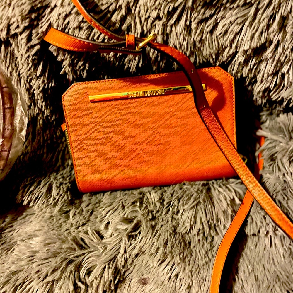 Four wallet type purses